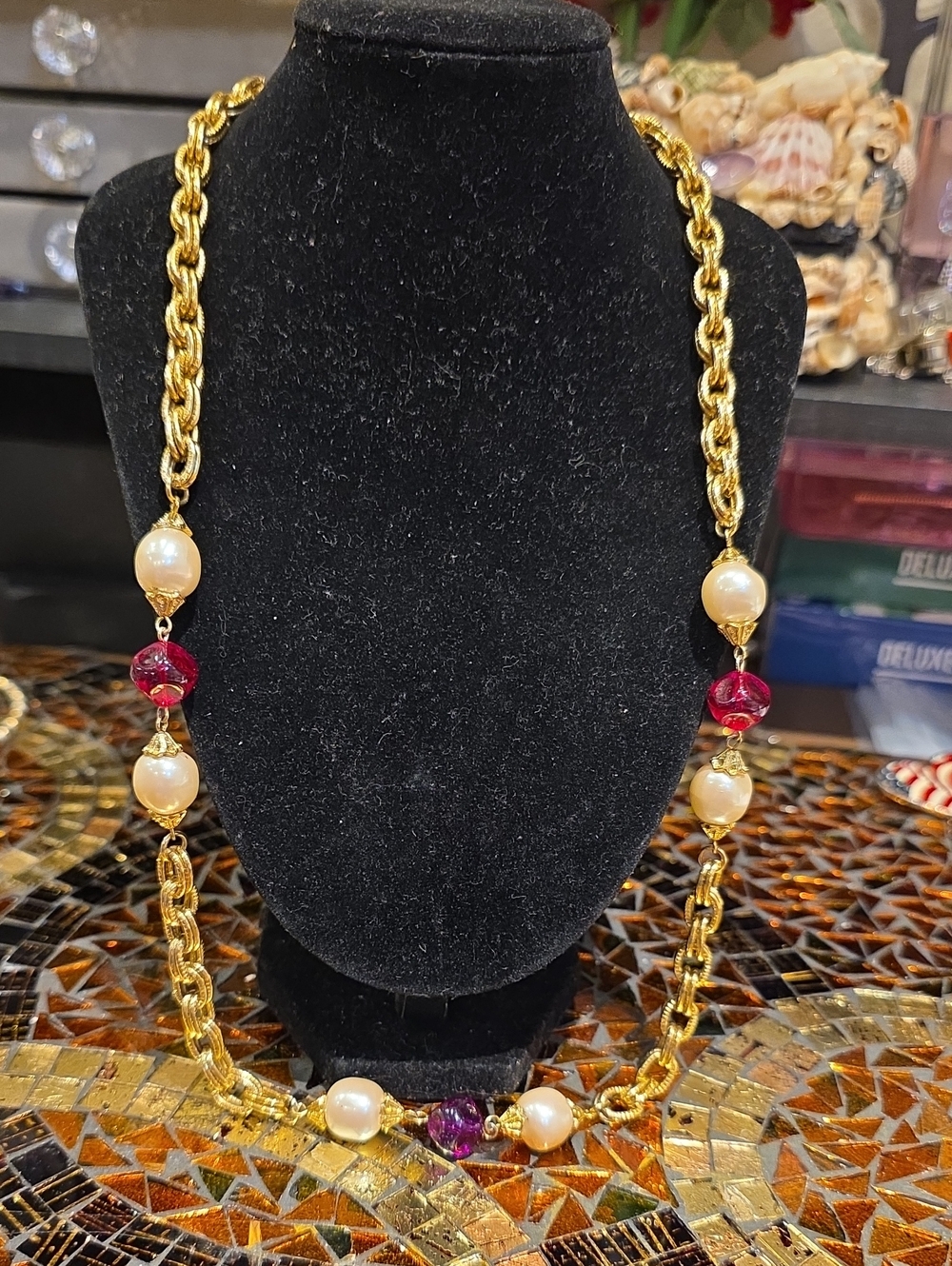 Source Unknown Gold-Tone Chain Necklace with Cream Pearls and Ruby Beads
